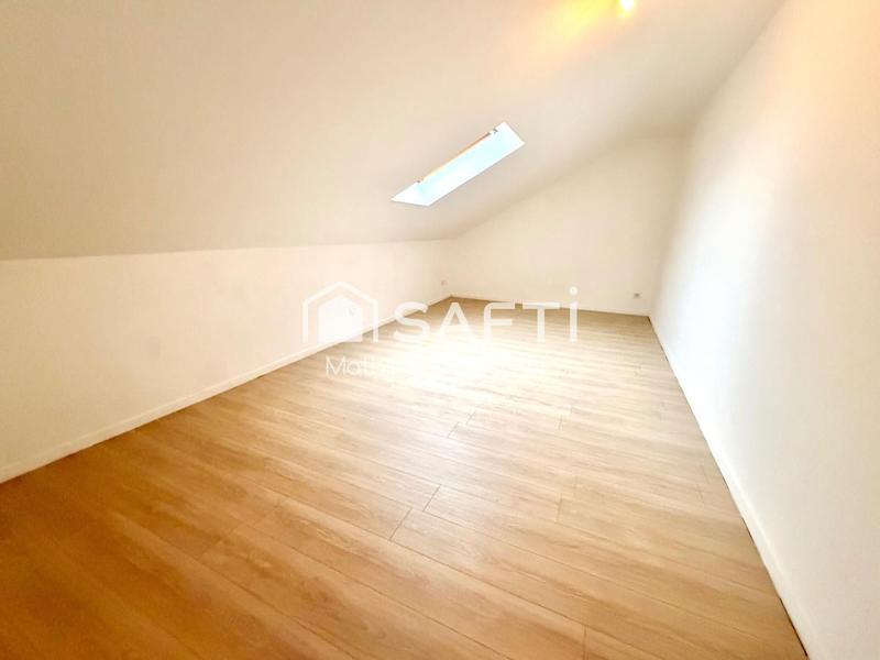 Maison - 104 m² - 6 pièces