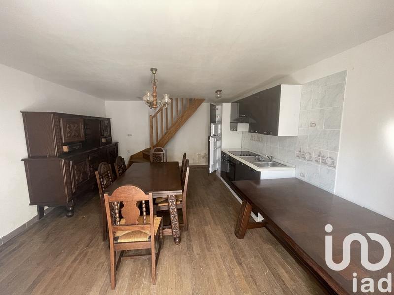 Maison - 752 m² - 4 pièces