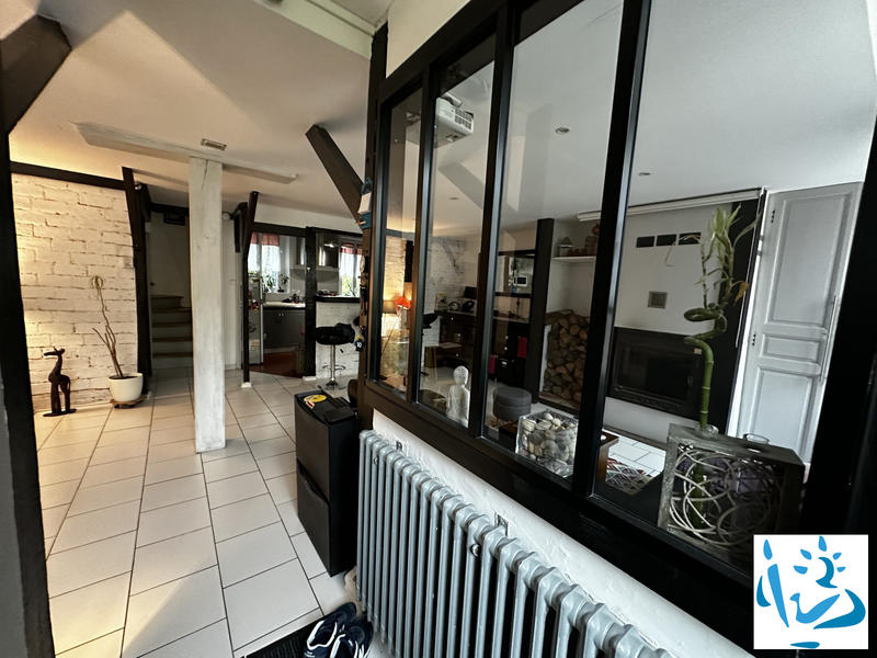 Maison ancienne - 172 m² - 6 pièces