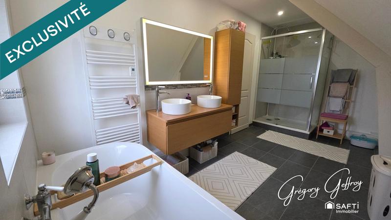 Maison - 133 m² - 5 pièces