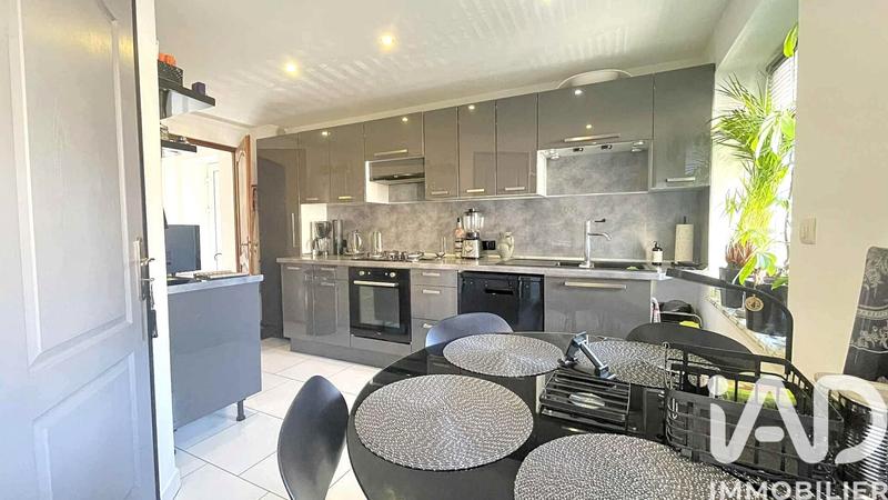 Maison de village - 115 m² - 5 pièces