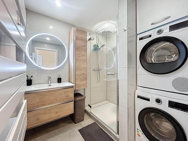 Appartement - 75 m² - 4 pièces