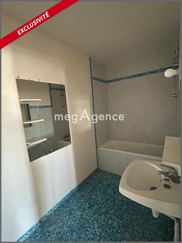 Appartement - 80 m² - 3 pièces