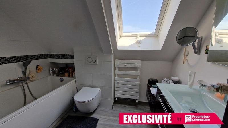 Maison - 171 m² - 7 pièces