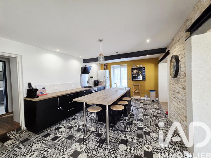 Maison - 163 m² - 5 pièces