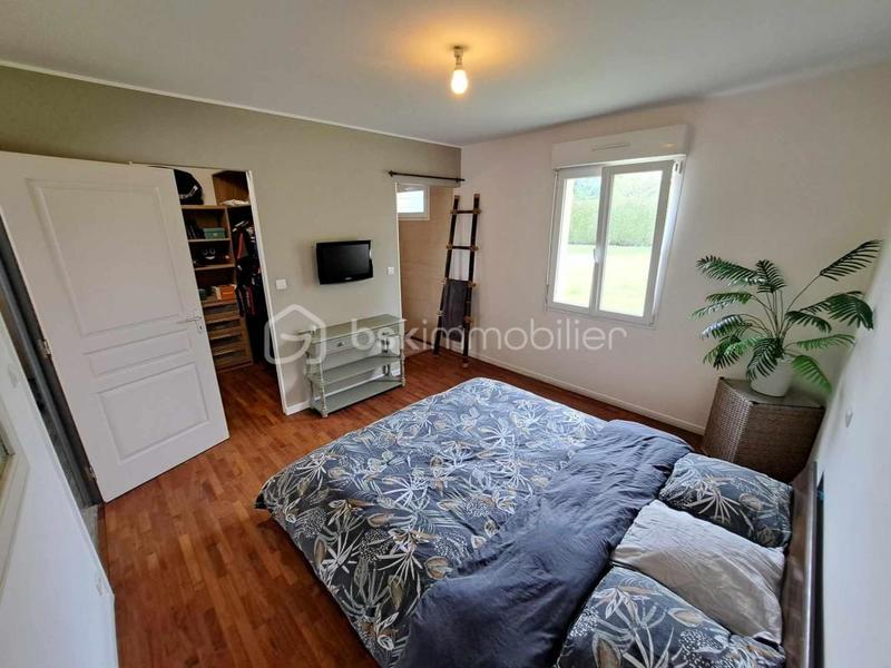 Pavillon - 124 m² - 5 pièces