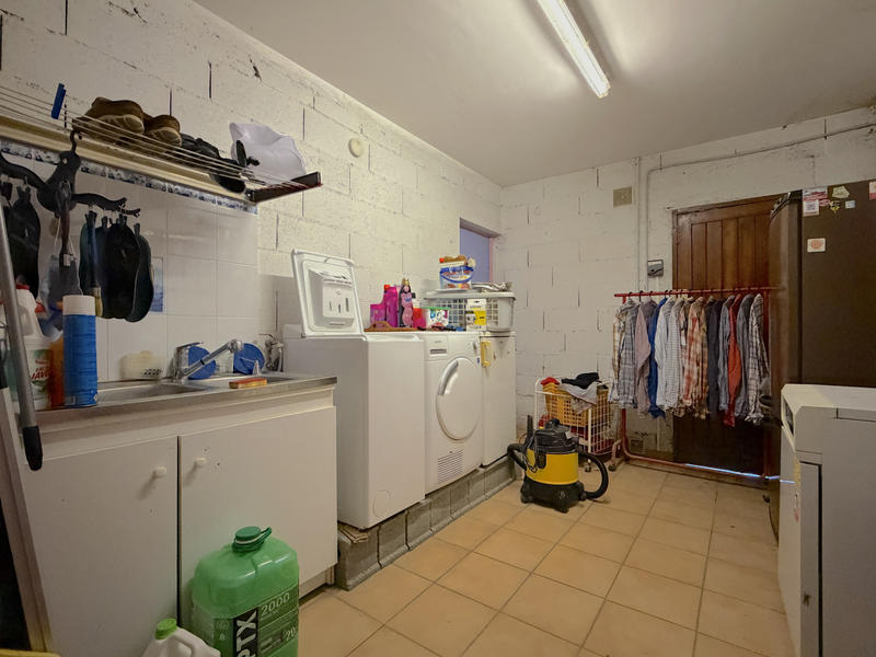 Maison - 183 m² - 7 pièces