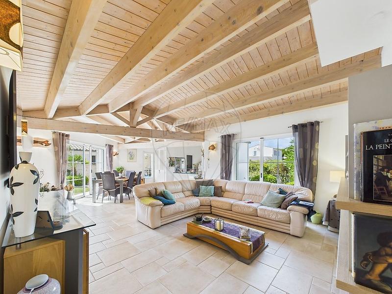 Villa - 174 m² - 7 pièces