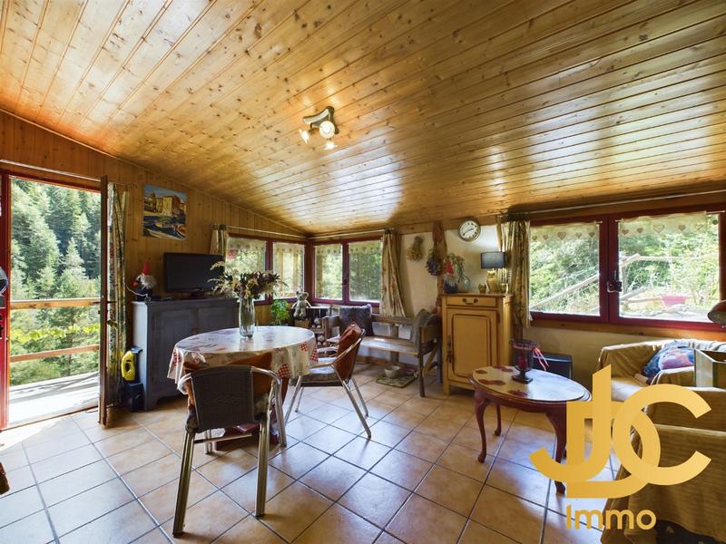 Maison - 75 m² - 4 pièces
