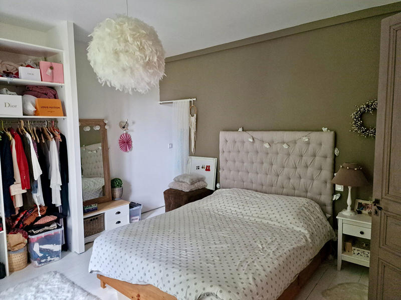 Maison - 262 m² - 9 pièces