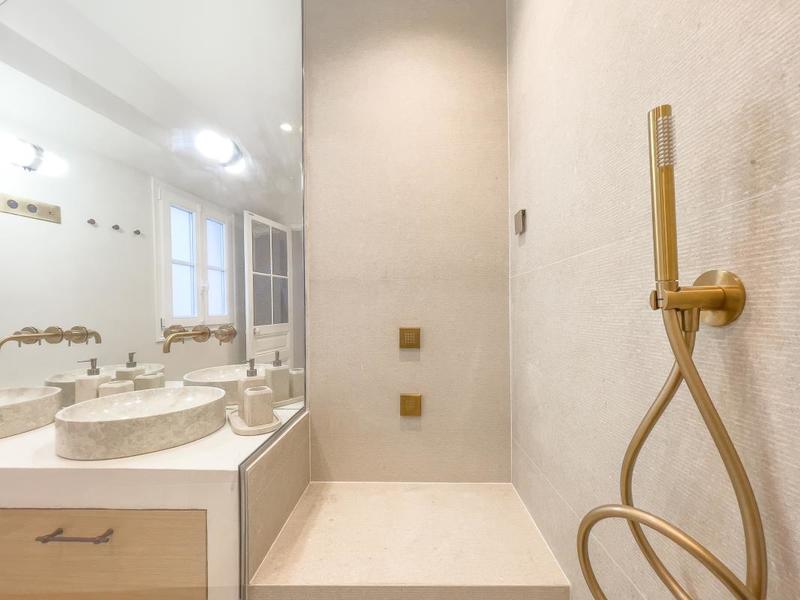 Appartement bourgeois - 54 m² - 2 pièces