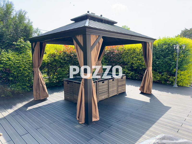 Maison - 375 m² - 19 pièces