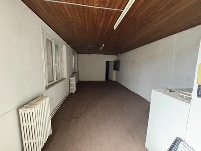 Immeuble - 180 m² - 6 pièces