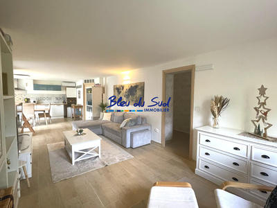 Appartement - 90 m² - 4 pièces