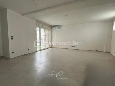 Appartement - 76 m² - 3 pièces