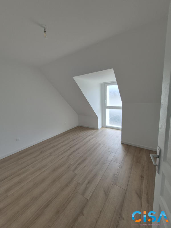 Maison traditionnelle - 96 m² - 4 pièces