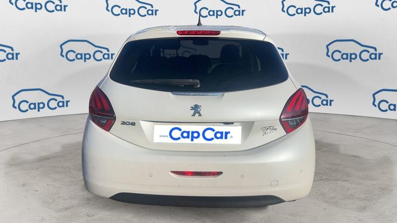 Peugeot 208 1.2 PureTech 82 Signature