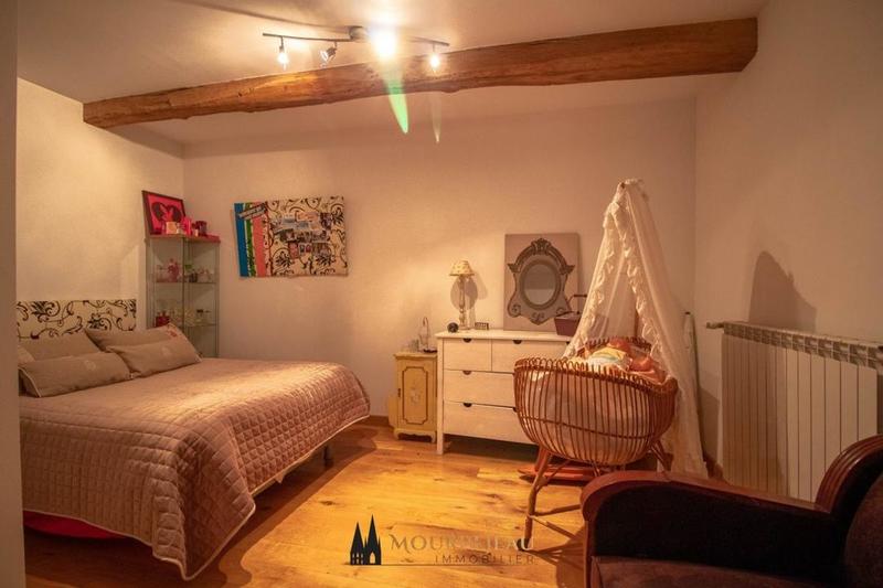 Demeure - 460 m² - 16 pièces