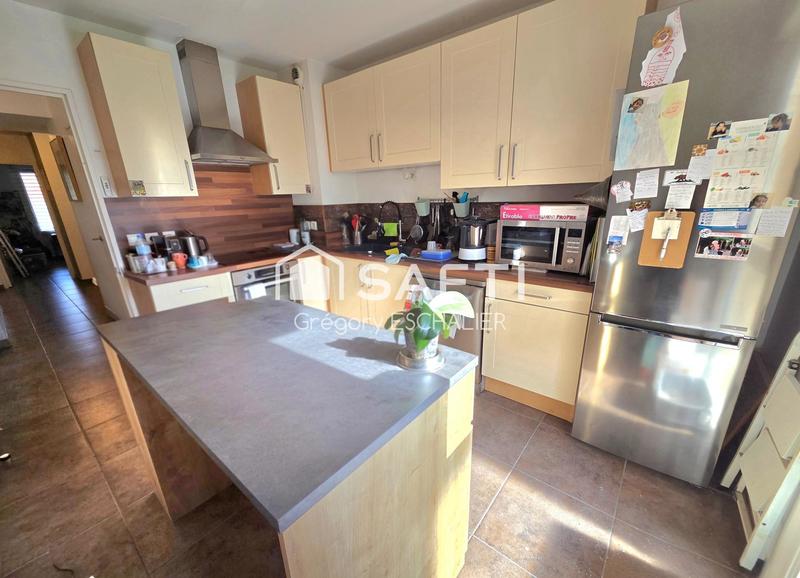 Appartement - 94 m² - 4 pièces