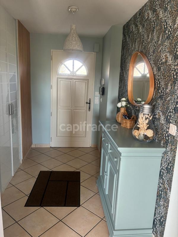 Maison - 226 m² - 8 pièces