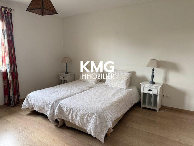 Maison - 145 m² - 5 pièces