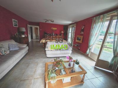 Maison - 106 m² - 4 pièces