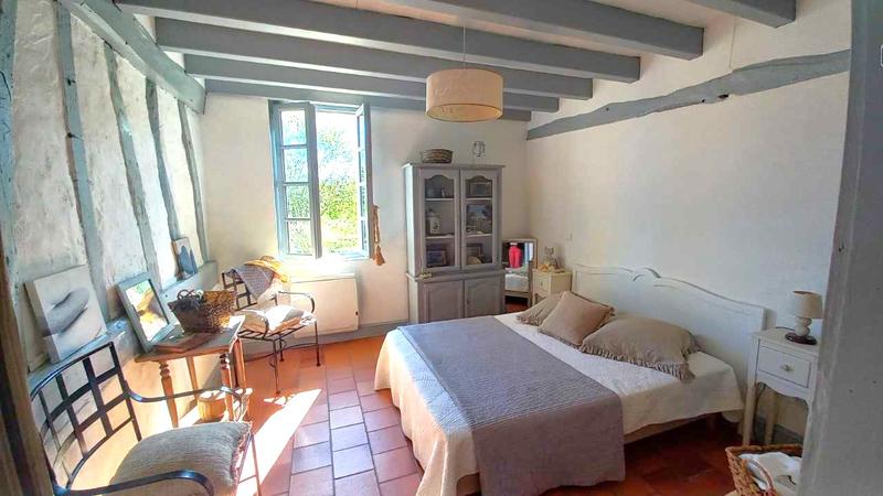 Propriété - 120 m² - 5 pièces