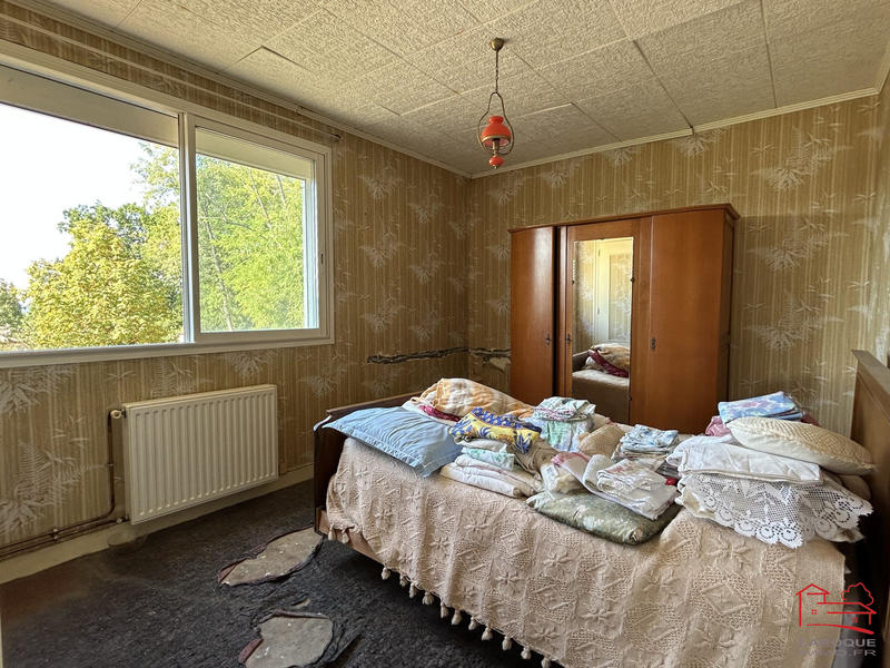 Maison - 93 m² - 4 pièces