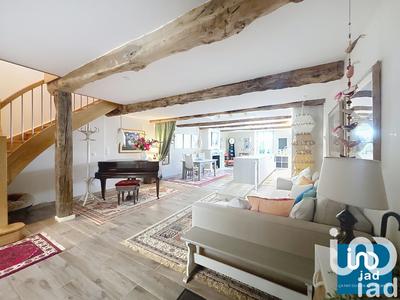 Maison - 220 m² - 11 pièces