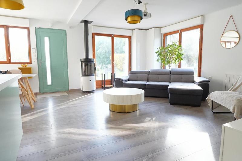 Maison - 100 m² - 5 pièces