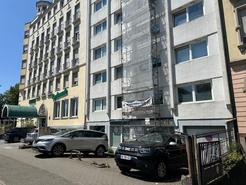 Fonds de commerce - Magasins - 51 m²