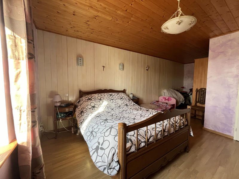 Maison - 182 m² - 7 pièces