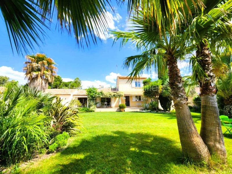 Villa - 160 m² - 5 pièces