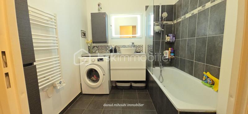 Appartement - 63 m² - 4 pièces