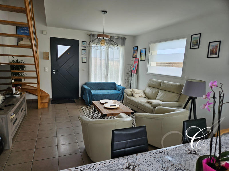 Maison - 103 m² - 7 pièces