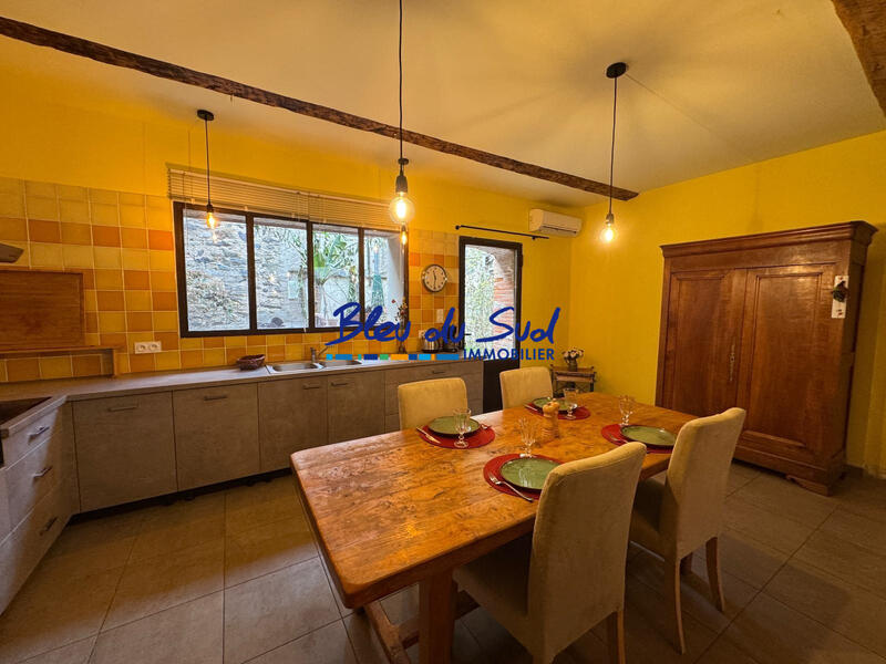 Maison - 97 m² - 3 pièces