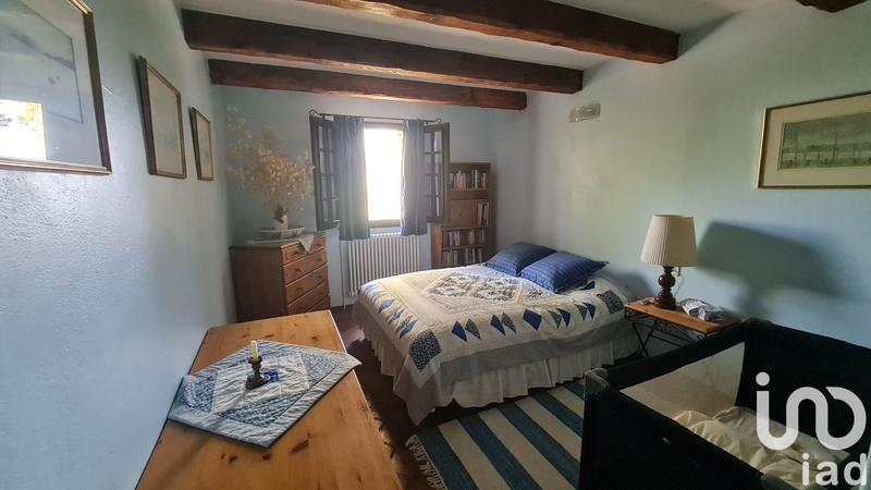 Maison - 219 m² - 5 pièces