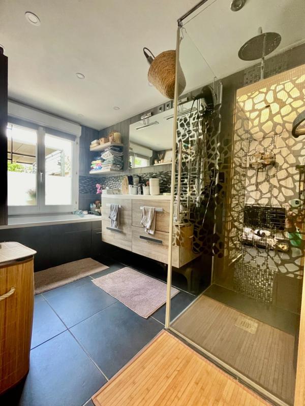 Maison de ville - 114 m² - 7 pièces