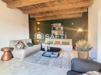 Appartement - 245 m² - 8 pièces