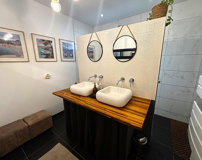 Maison contemporaine - 134 m² - 6 pièces