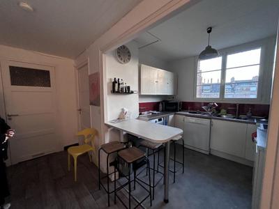 Chambre - 11 m² - 1 pièce