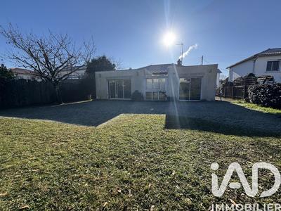 Maison - 165 m² - 6 pièces