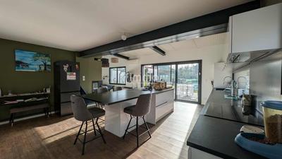 Maison - 145 m² - 7 pièces