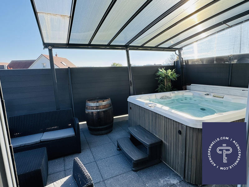 Maison - 117 m² - 5 pièces