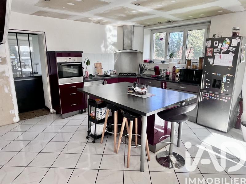 Maison - 138 m² - 6 pièces