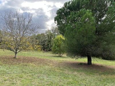 Terrain constructible - 5 406 m²