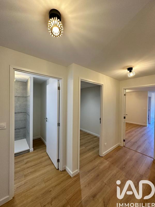 Appartement - 80 m² - 3 pièces