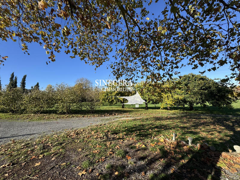 Maison traditionnelle - 160 m² - 9 pièces