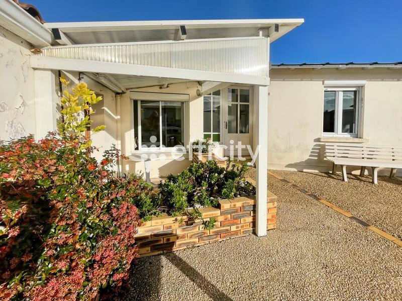 Maison - 157 m² - 8 pièces