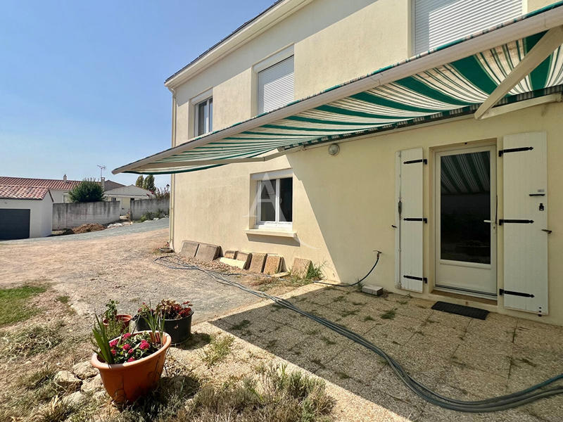 Maison - 163 m² - 7 pièces